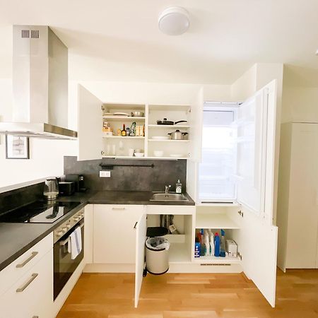 Whats-App Self-Check-In - 1Br Apartment, Near Airport,15 Min To Center Вена Номер фото