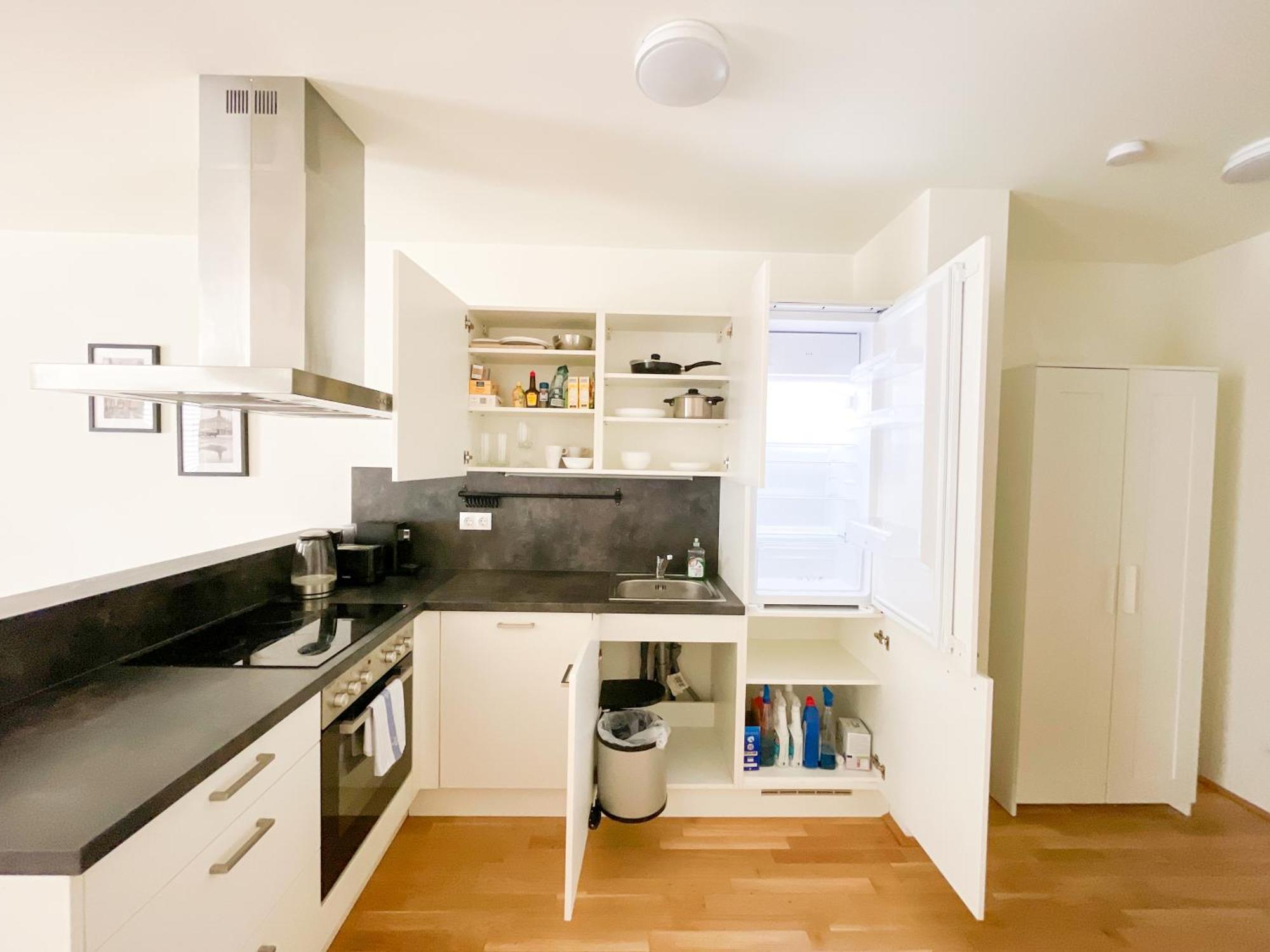 Whats-App Self-Check-In - 1Br Apartment, Near Airport,15 Min To Center Вена Номер фото